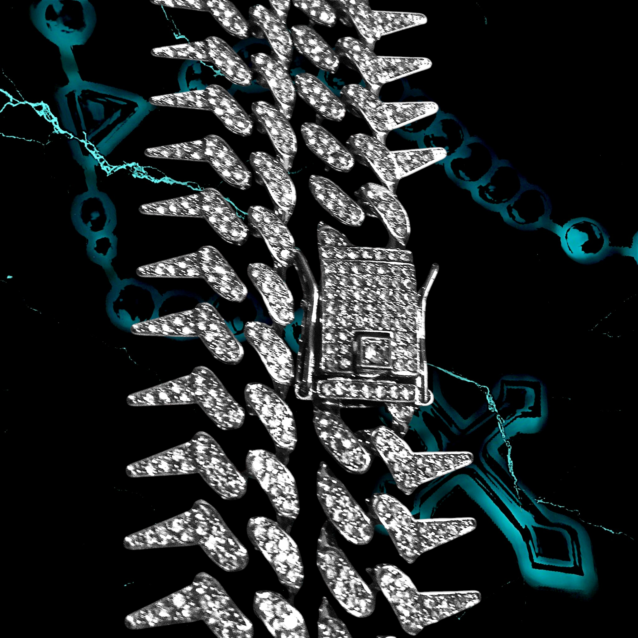 SPIKE LINK 1.3mm ICED OUT 📿