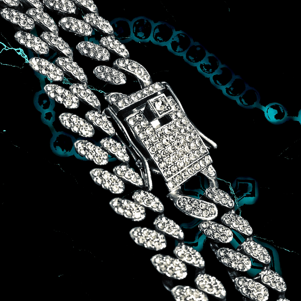 CLASSIC SLIM 1.1mm ICED OUT 📿