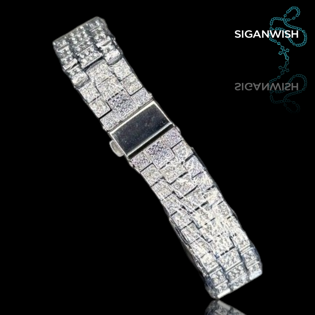 DIAMOND "CUBAN" ICED OUT 📿